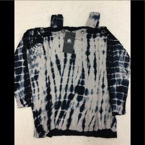 Women's rock &‎ republic cold shoulder sweater